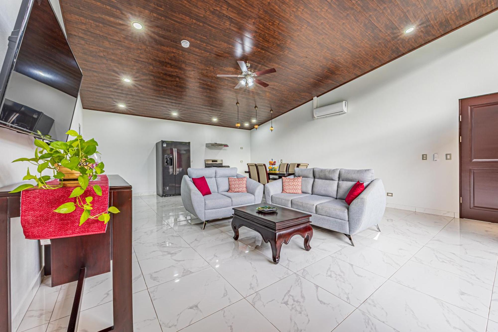 Shalom Chamo Villas Увита Екстериор снимка